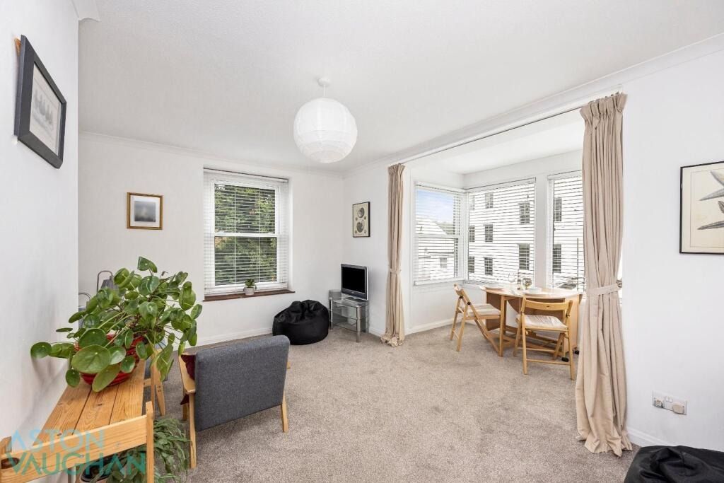 Property photo 3 of 22 4540712