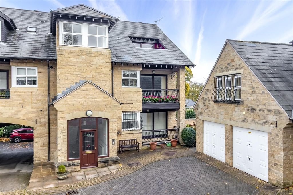 Property photo 1 of 17 Exterior - 2.Jpg