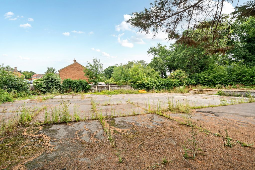 Property photo 3 of 20 132866226880Ccfcc96F5.Jpg