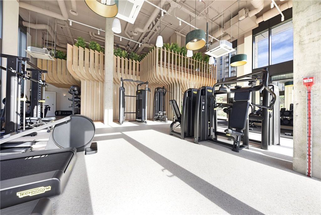 Property photo 3 of 29 Picture No. 23