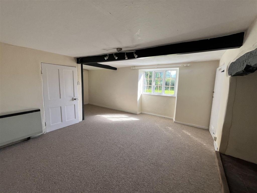 Property photo 3 of 15 Living Room