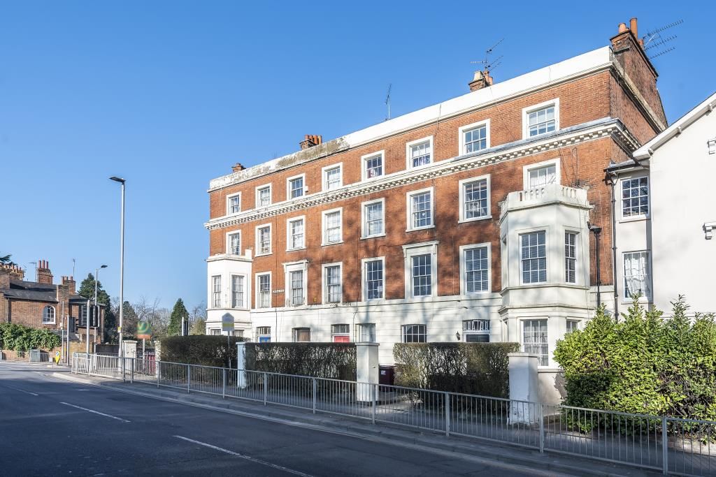 Property photo 3 of 10 External