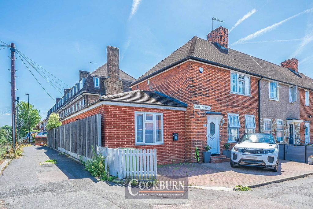 Property photo 1 of 12