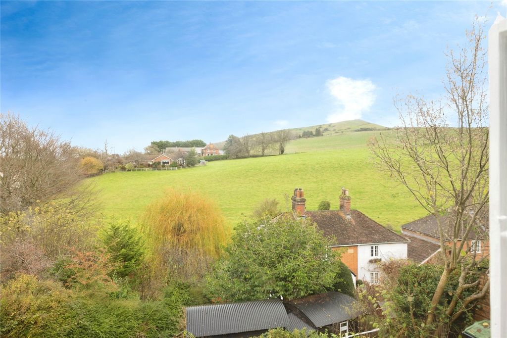 Property photo 3 of 19 Picture No. 20