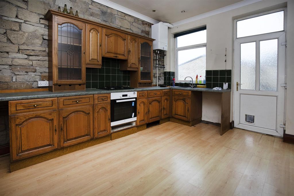 Property photo 2 of 20 Kitchen/Diner