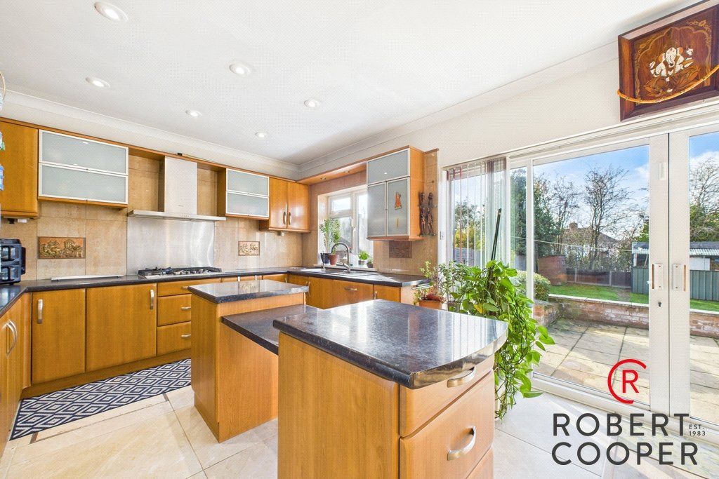 Property photo 1 of 15 Picture No. 05