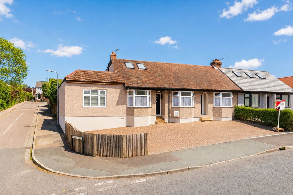 Property photo 1 of 23