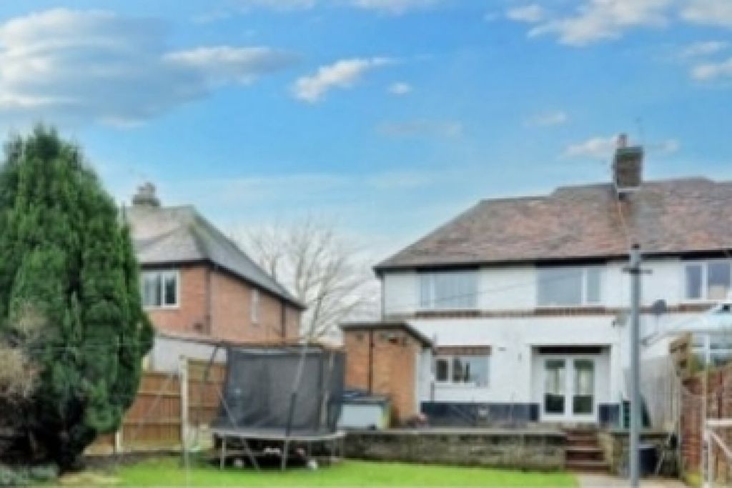 Property photo 3 of 12