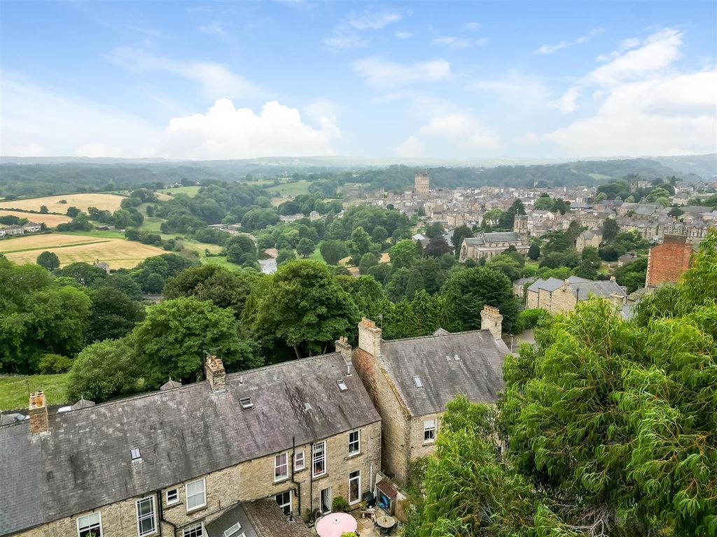 Property photo 2 of 35 Dji_0121.Jpg