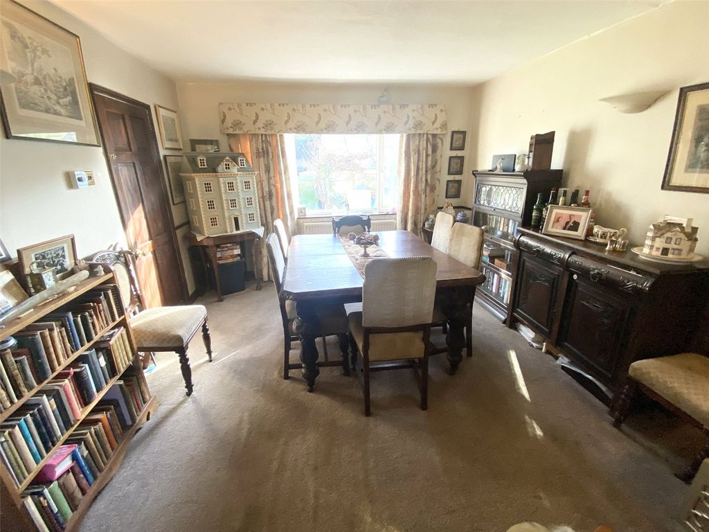 Property photo 3 of 29 Picture No. 11