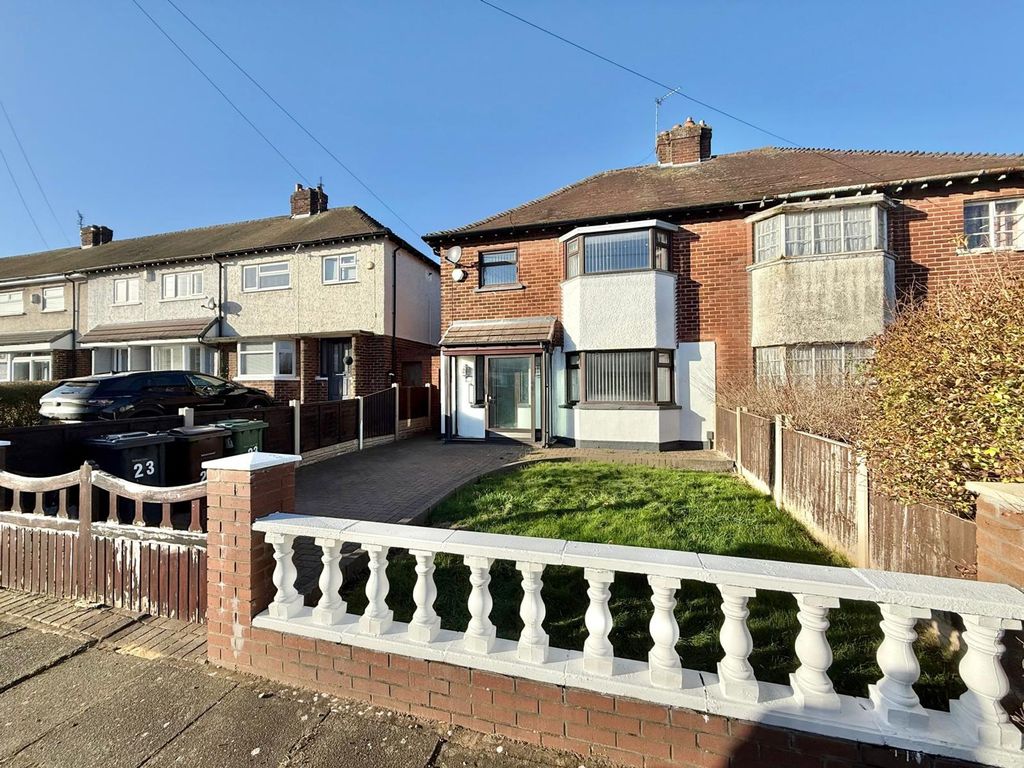 Property photo 1 of 12