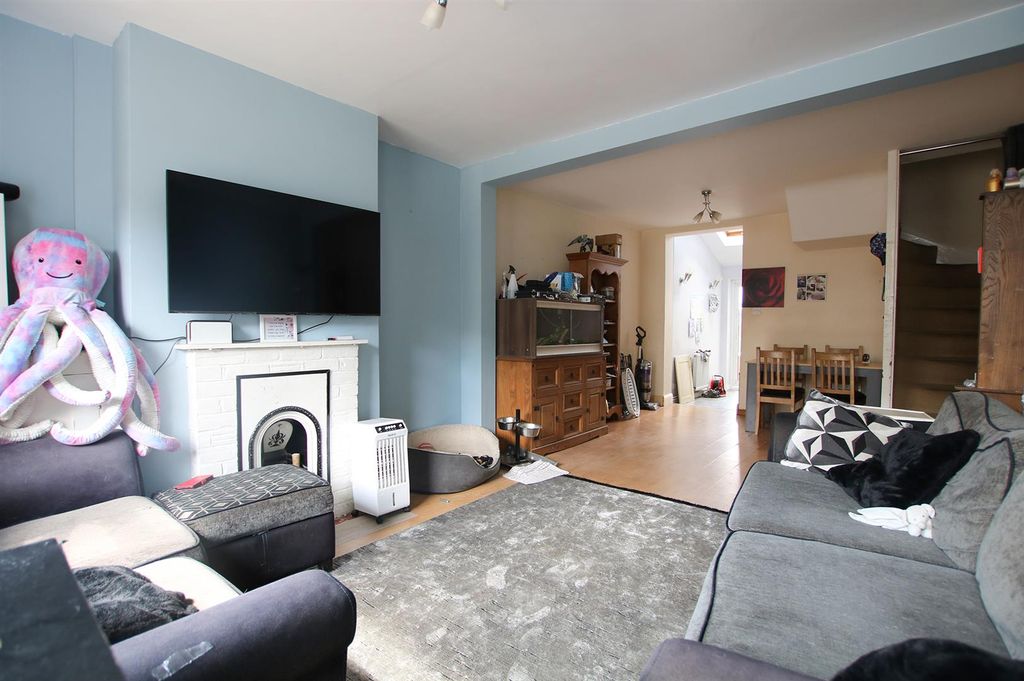 Property photo 3 of 13 Img_5702 - New.Jpg