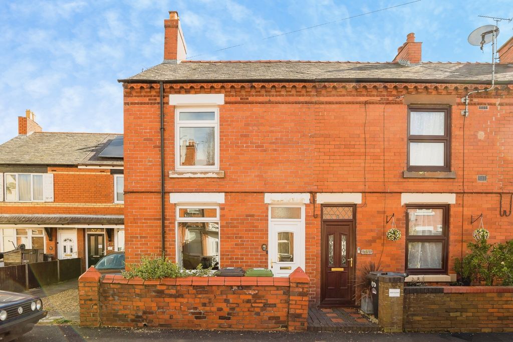 Property photo 1 of 16 Front