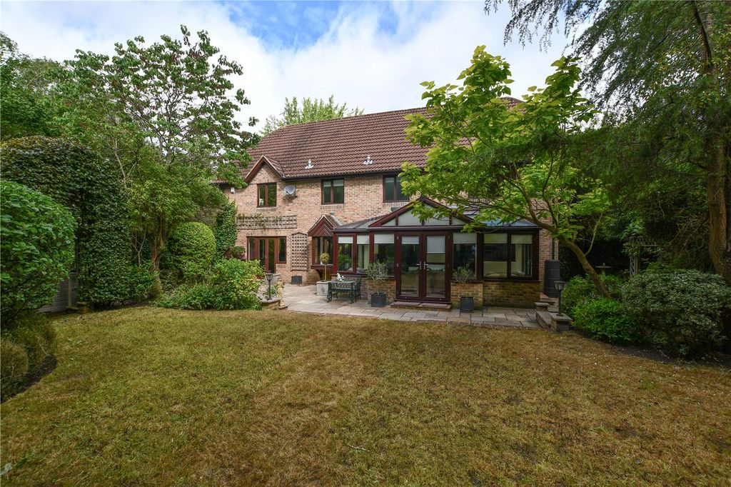 Property photo 2 of 20 Picture No. 33