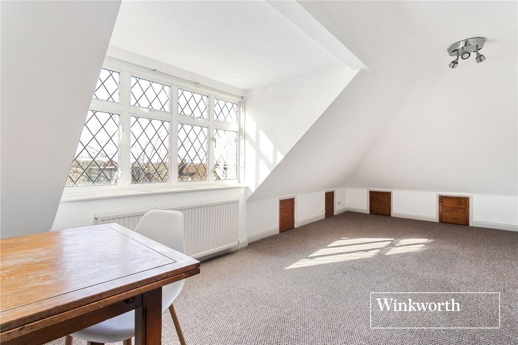 Property photo 1 of 15 Picture No. 10