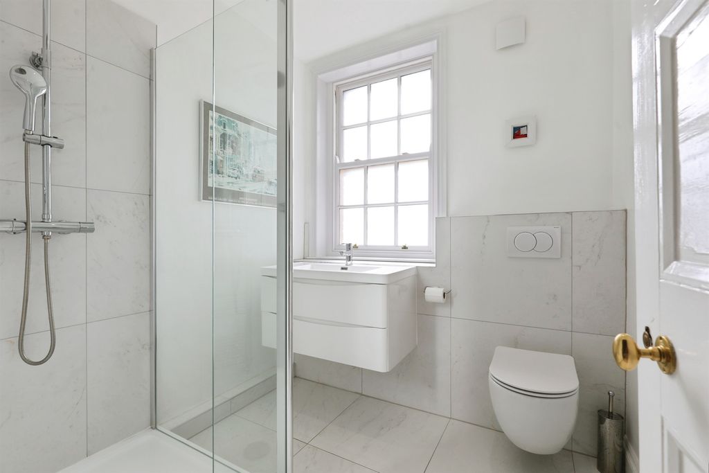 Additional image 11 of 3 bed flat for saleWest Street, Shipston-On-Stour CV36