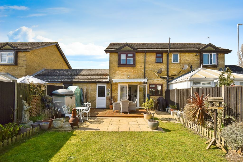 Property photo 1 of 17 Photography
