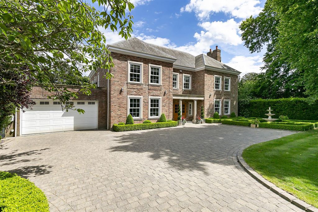 Property photo 1 of 36 Introduction