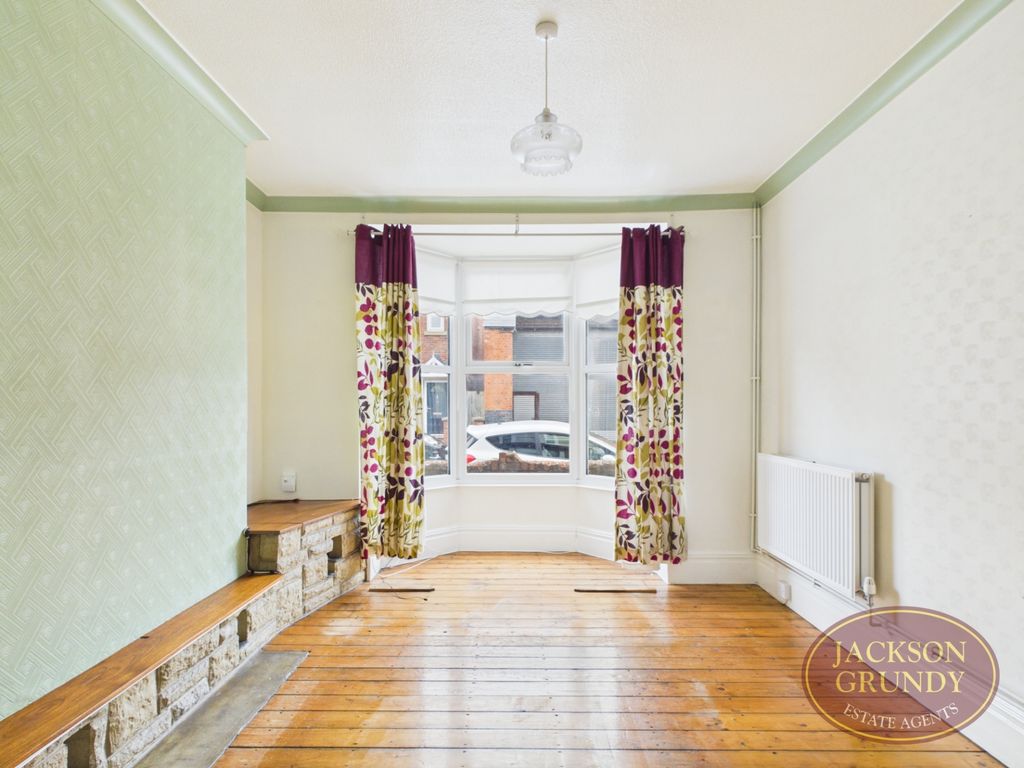 Property photo 3 of 13 Morley Street