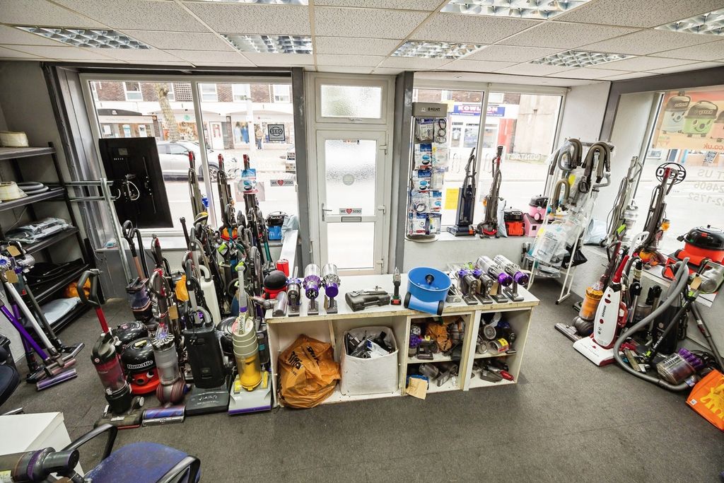 Property photo 3 of 18 Pbox-Img.Jpg