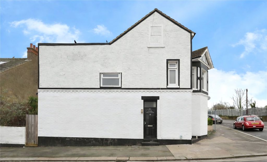 Property photo 2 of 17 Picture No. 22