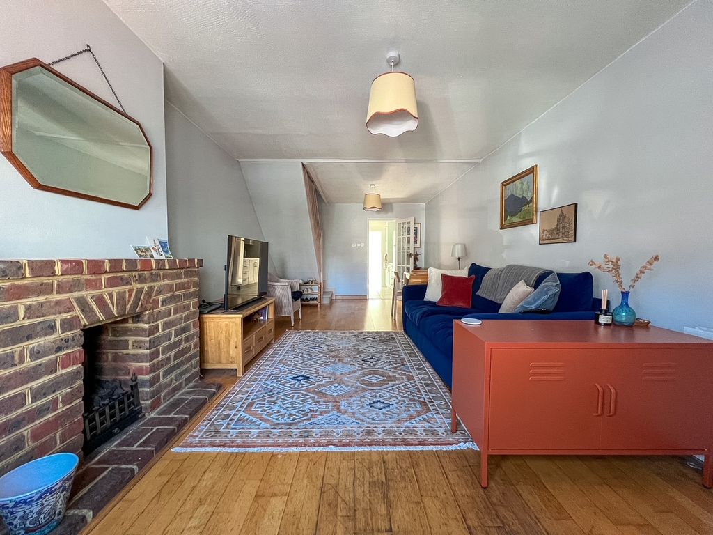 Property photo 2 of 16