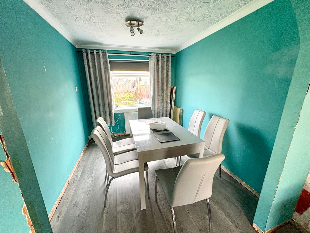 Property photo 3 of 5 Img_0081