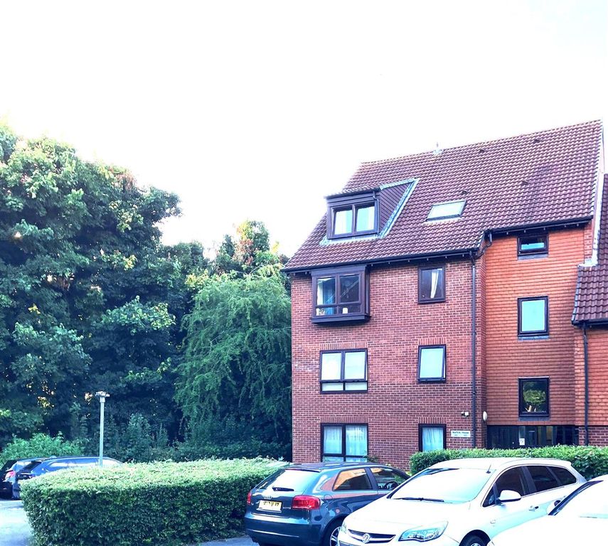 Property photo 1 of 7 Afront1.Jpg