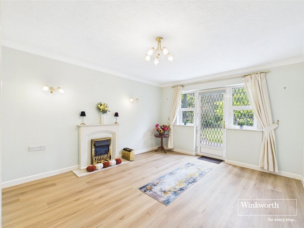 Property photo 3 of 13 Picture No. 11