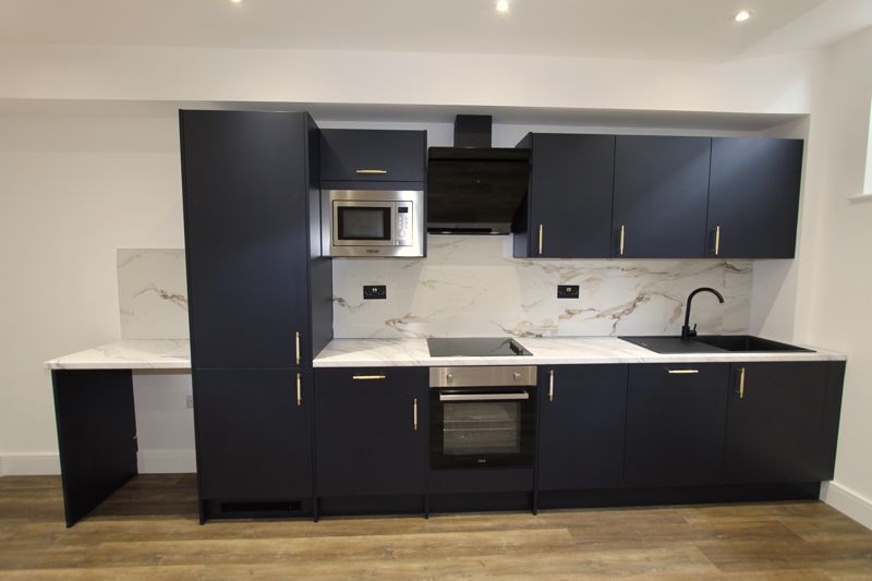 Property photo 2 of 11 Photo 19