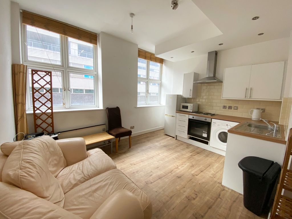 Property photo 2 of 5
