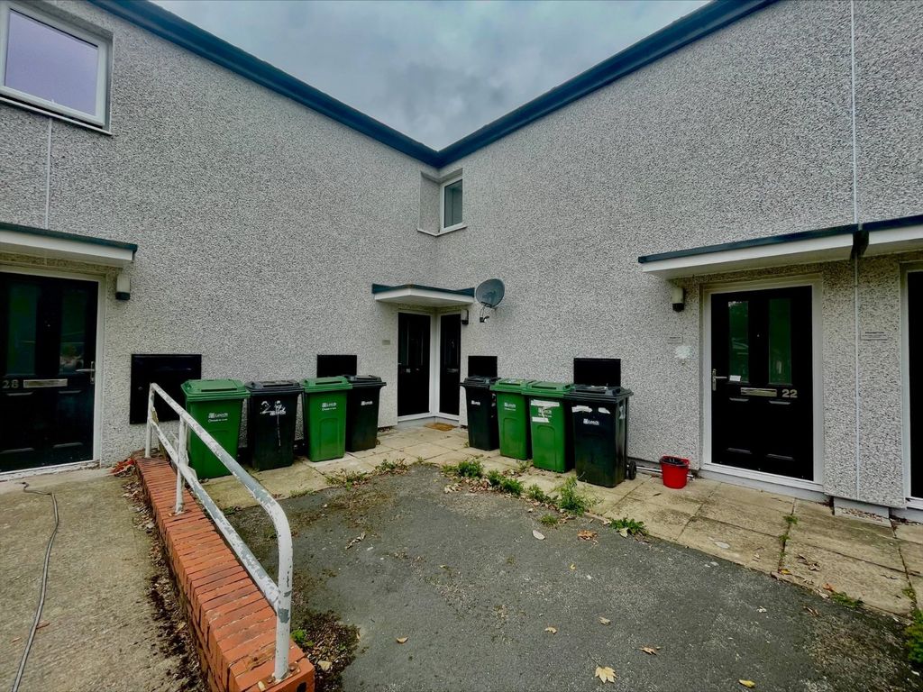 Property photo 1 of 9 Picture No. 13
