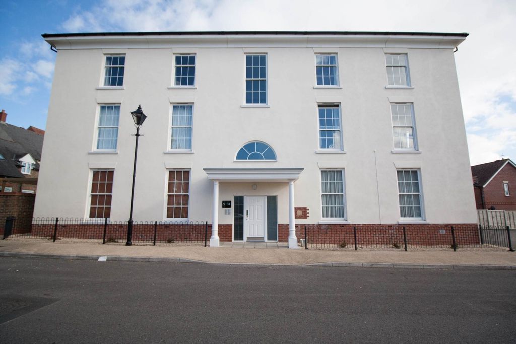 Property photo 1 of 6