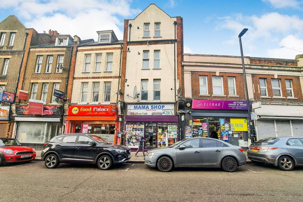 Property photo 2 of 4 13 Horn Lane, Acton, London W3 9Nj