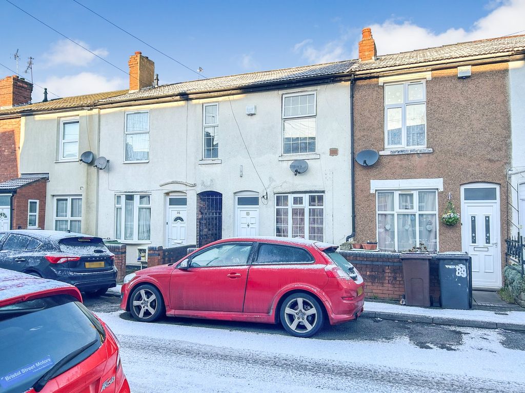 Property photo 3 of 12