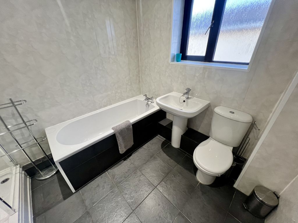 Additional image 22 of 4 bed detached house for salePrinces Way, Fleetwood FY7