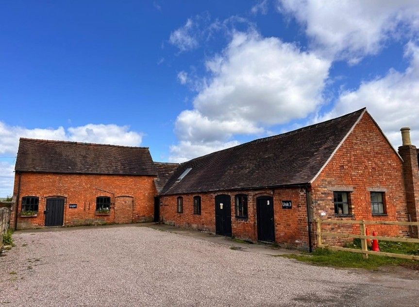 Property photo 1 of 3