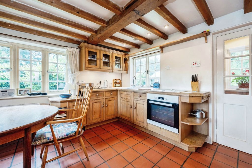 Property photo 3 of 19