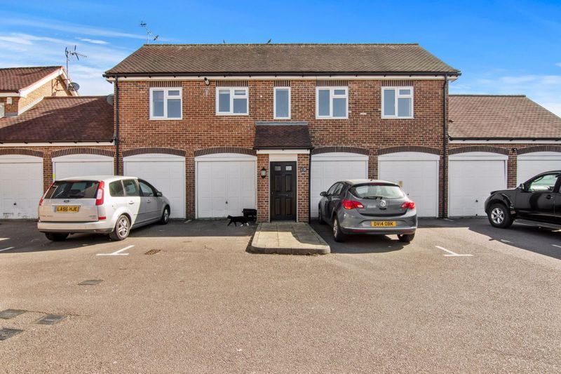 Property photo 1 of 10 Front