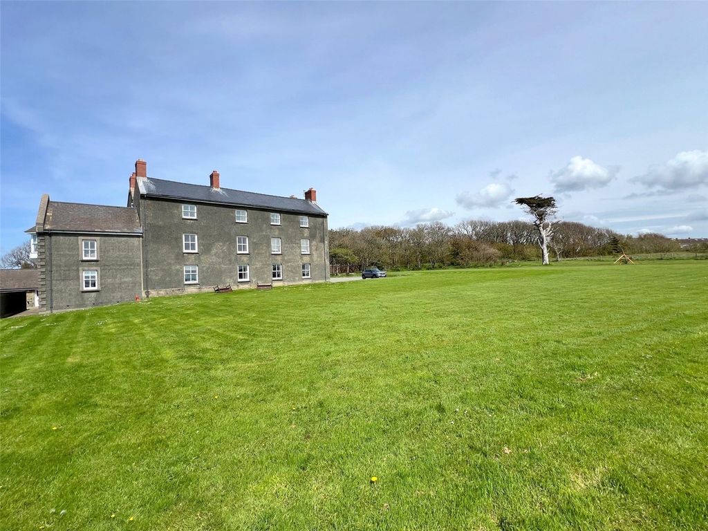 Property photo 1 of 27 Picture No. 54
