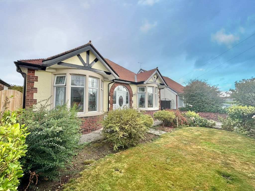 Property photo 1 of 31