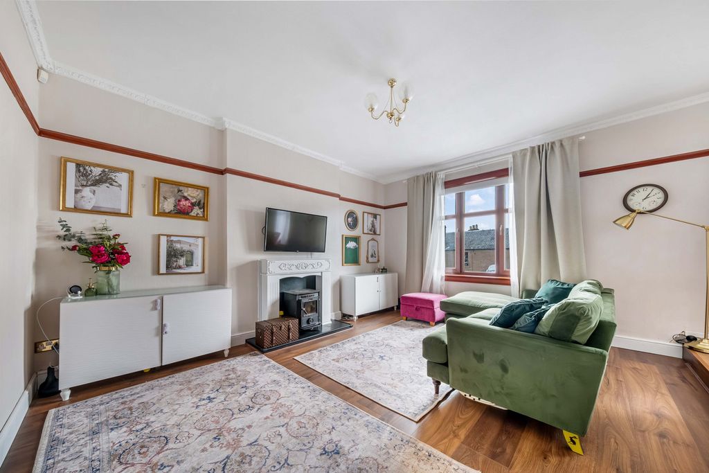 Property photo 1 of 28