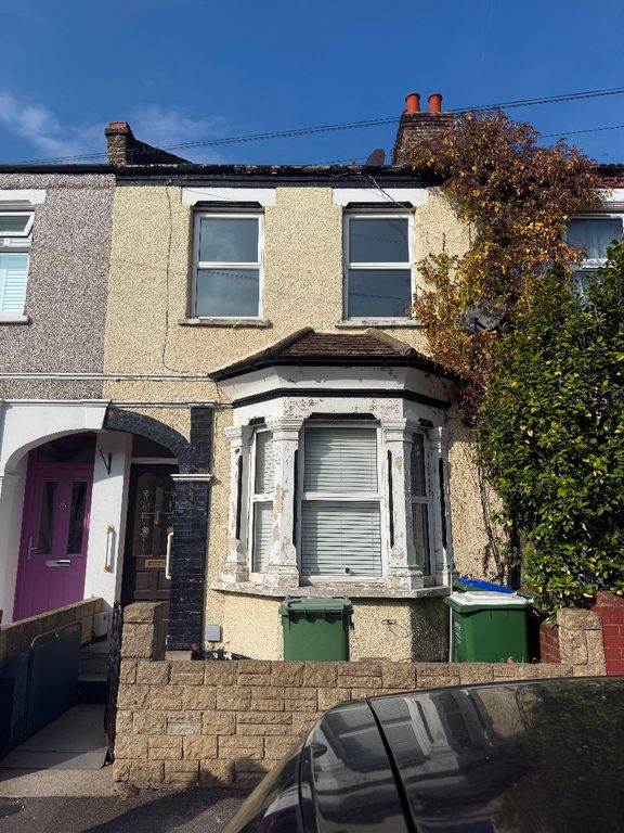 Property photo 1 of 8