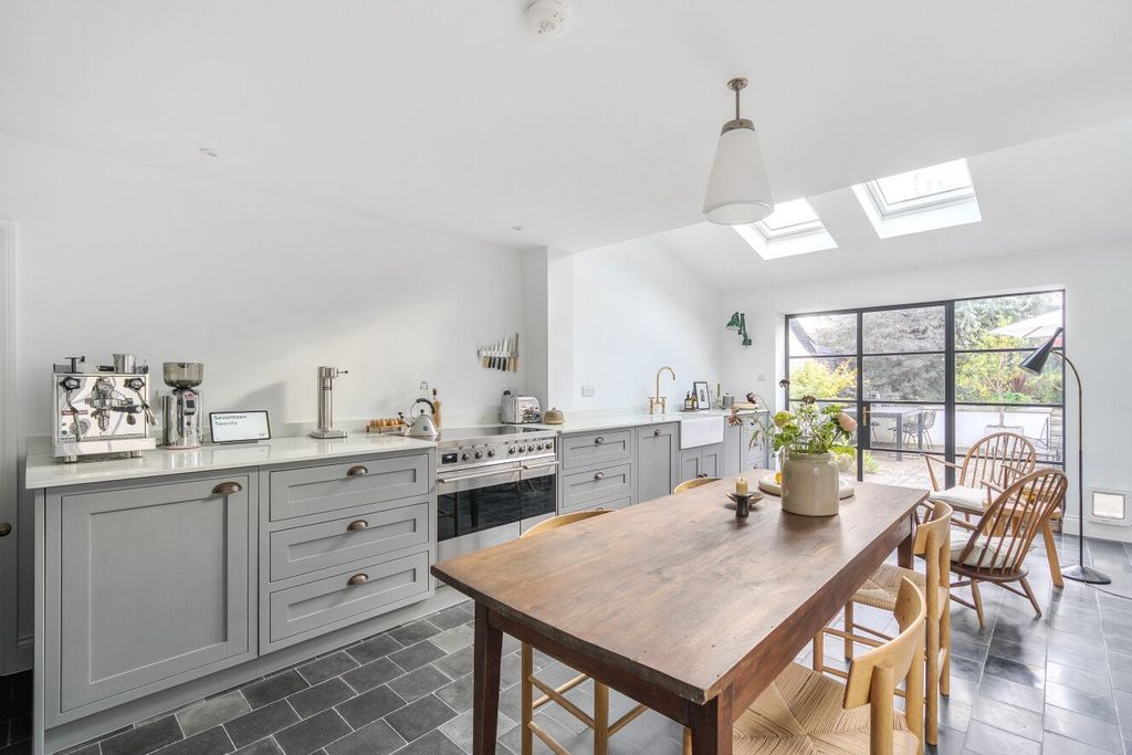 Property photo 1 of 20 Picture No. 15