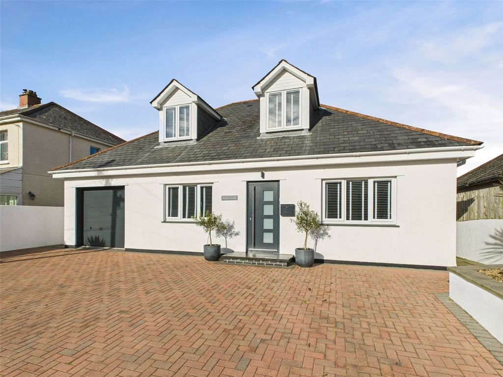 Property photo 2 of 24 Picture No. 35