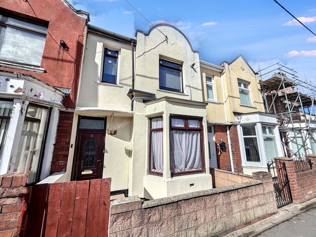 Property photo 1 of 16