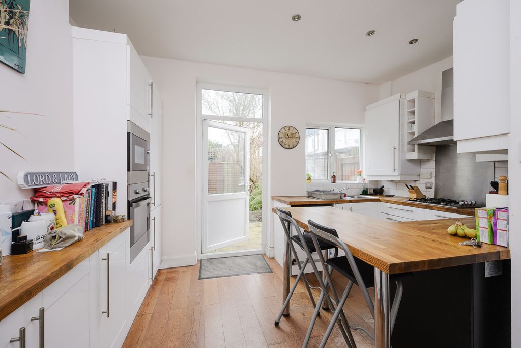 Property photo 3 of 11 Picture No. 09