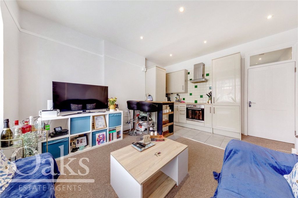 Property photo 3 of 8 Picture No. 07