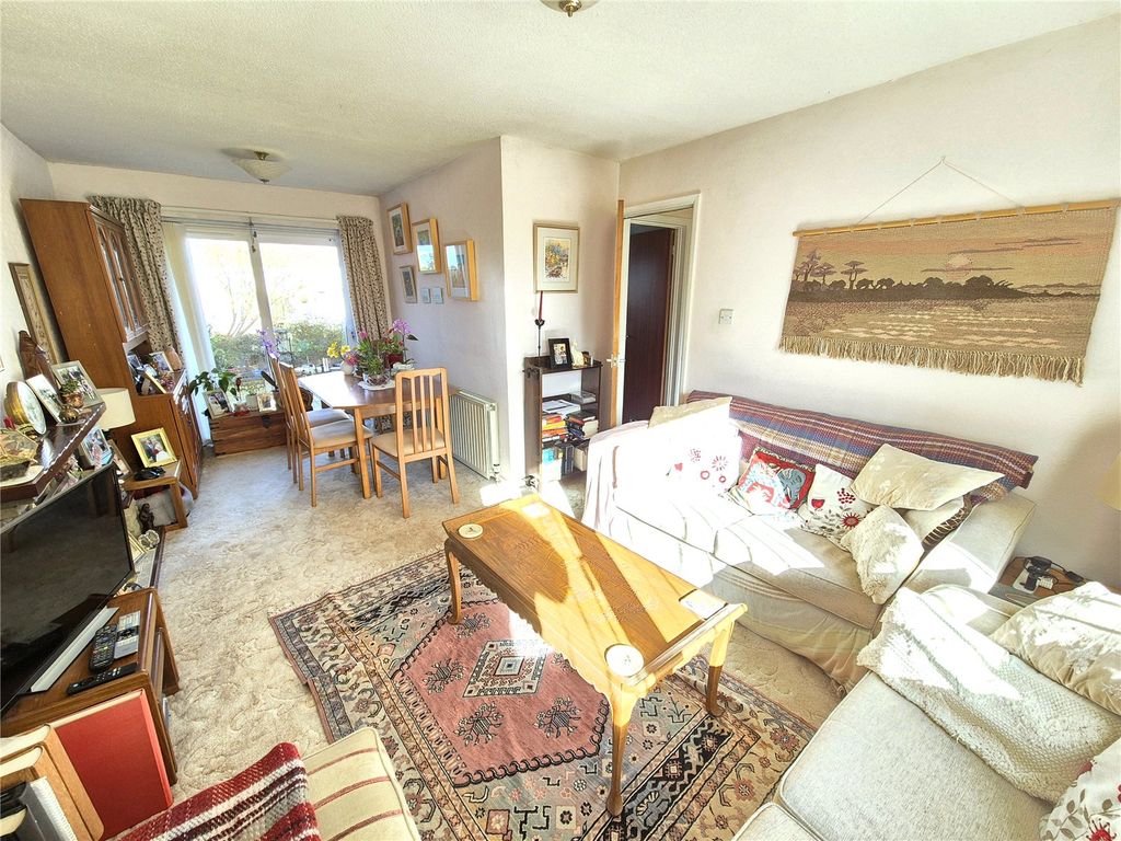Property photo 3 of 17 Picture No. 18