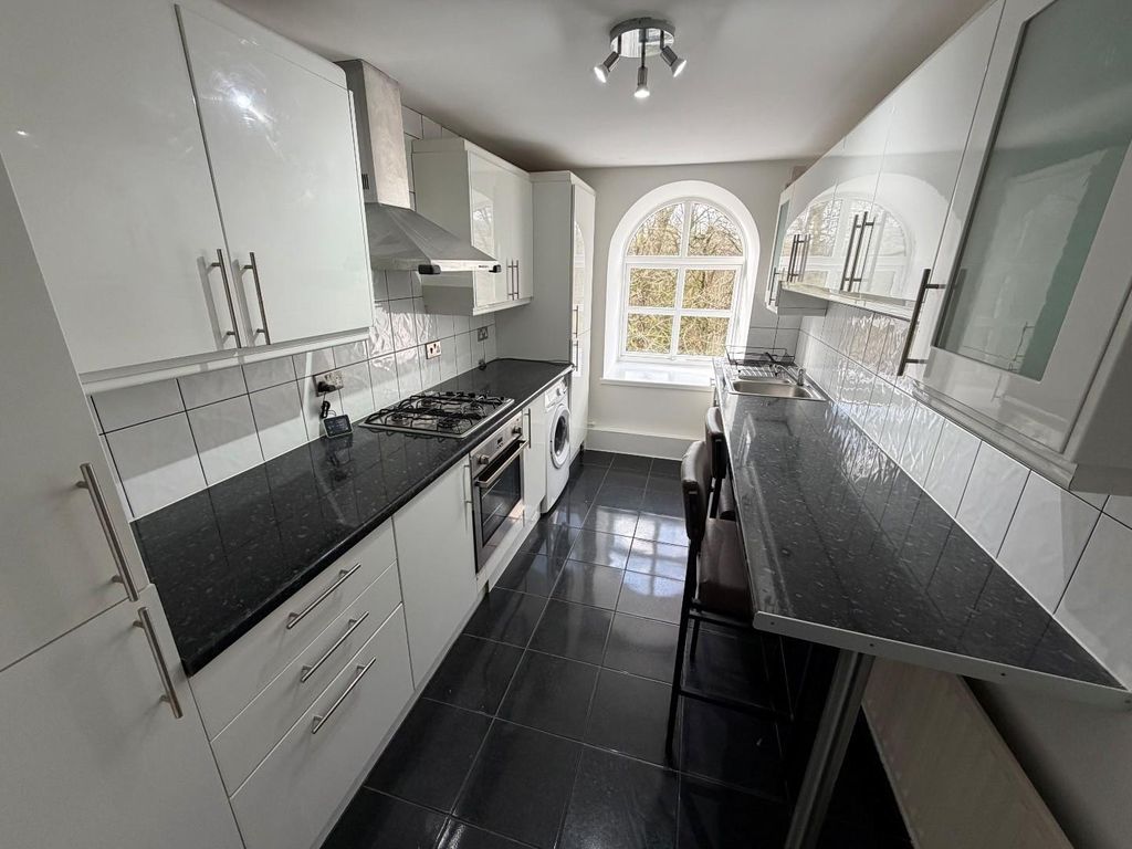 Property photo 2 of 8 1.Jpg